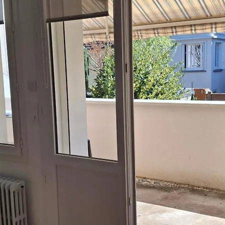 La Grande Maison Charcot * טור
